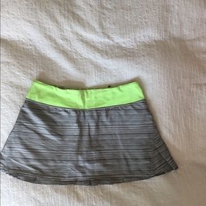 Lululemon pleated skirt